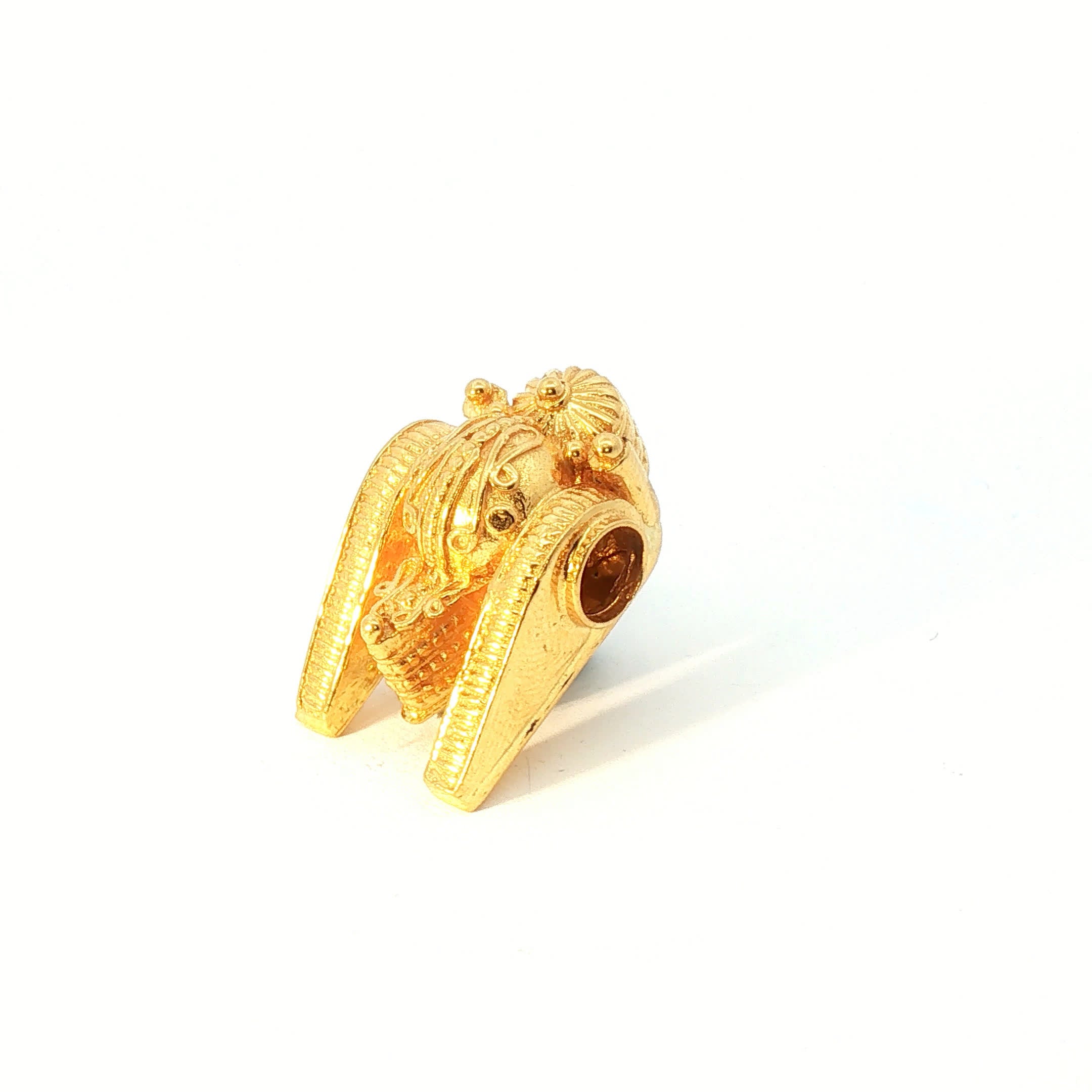Traditional 22k Yellow Gold Nandi Bull Filigree Pendant
